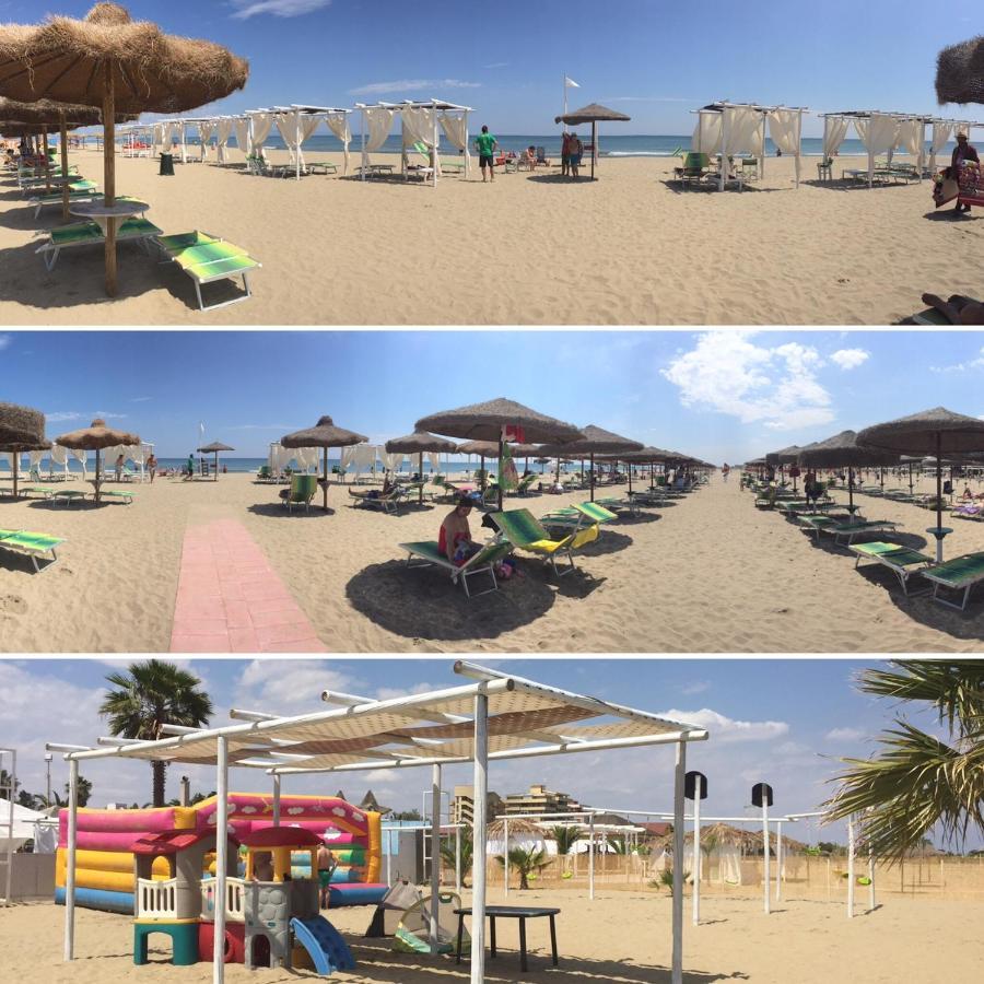 Torquemada Beach Club Margherita Di Savoia Exterior foto